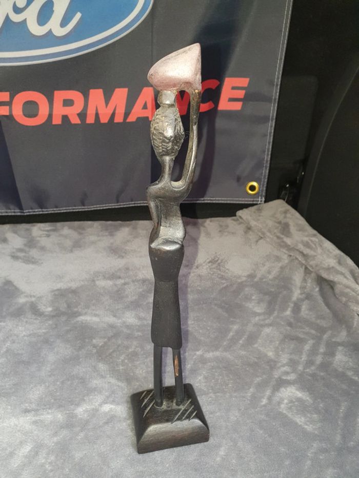 Dame africaine - photo numéro 2