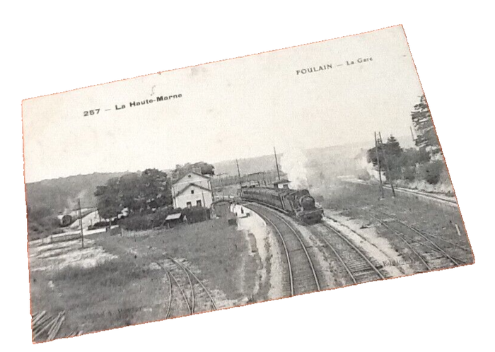 Carte postale ancienne Foulain (Haute-Marne) La Gare