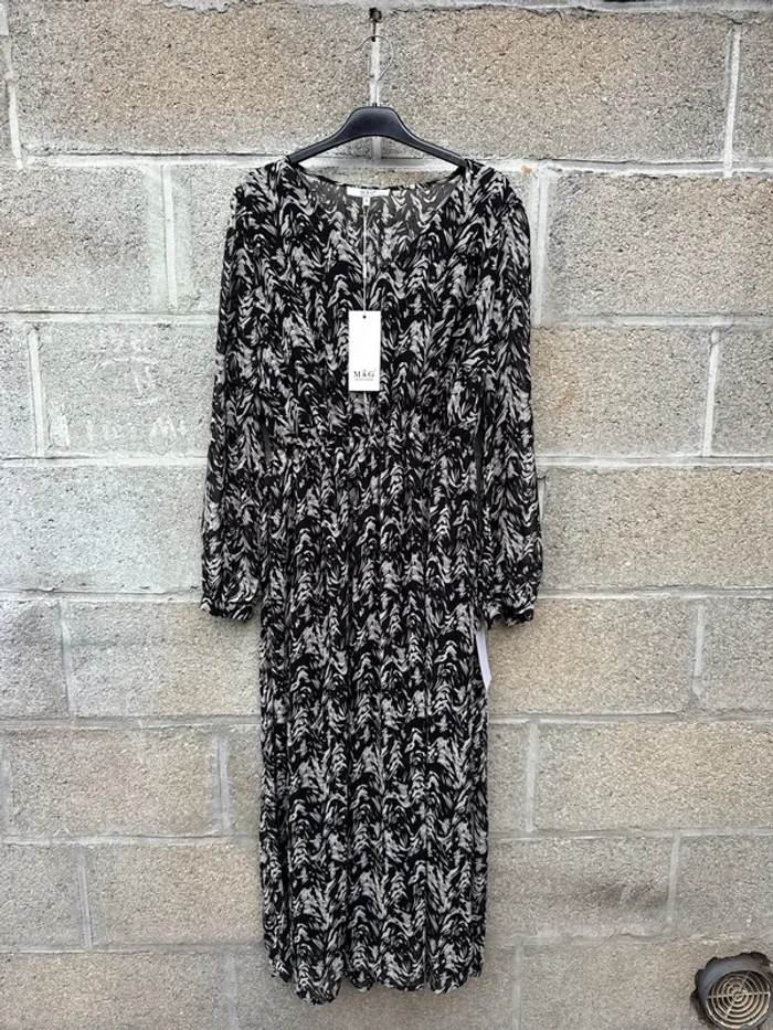 Robe longue m&g taille s neuve