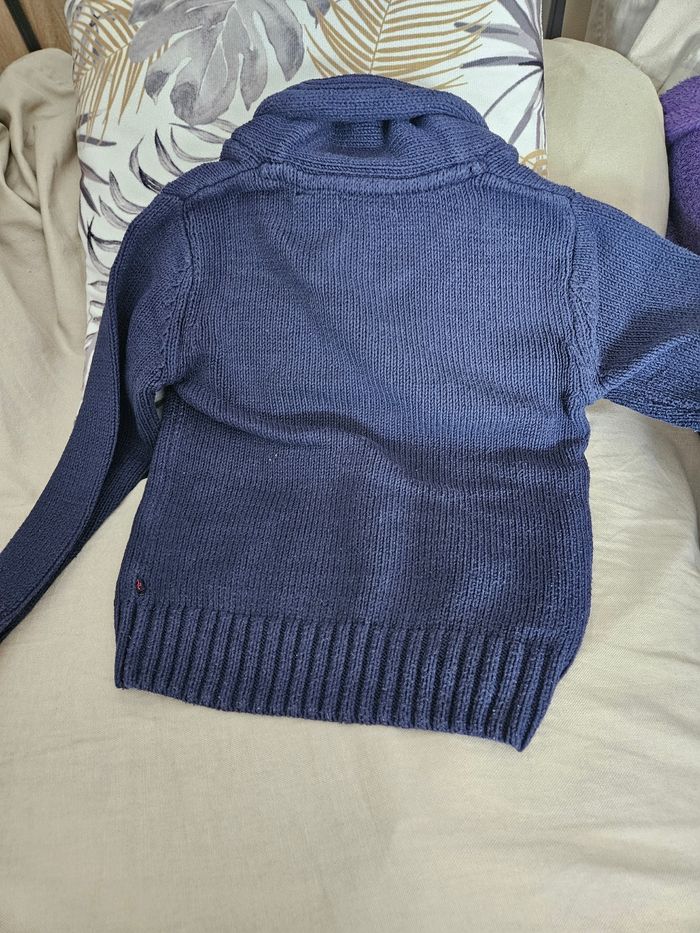 Pull col haut 5 ans - photo numéro 3