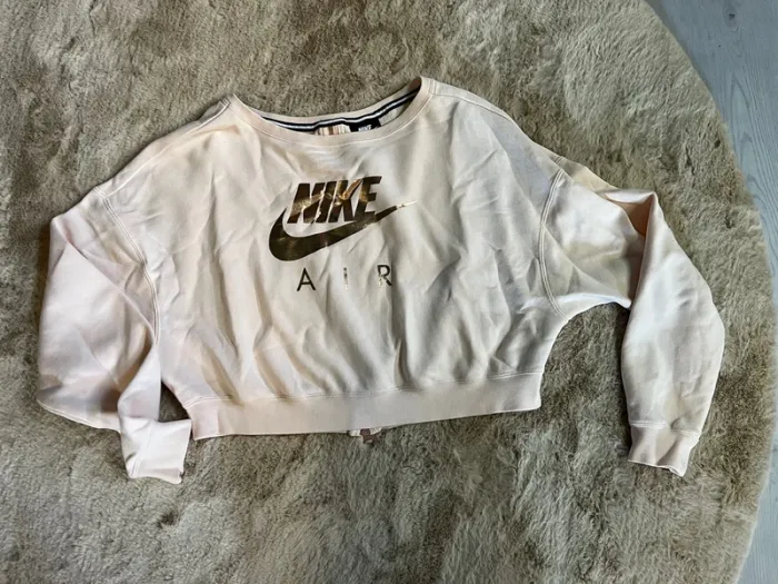 Sweat crop top Nike - photo numéro 2