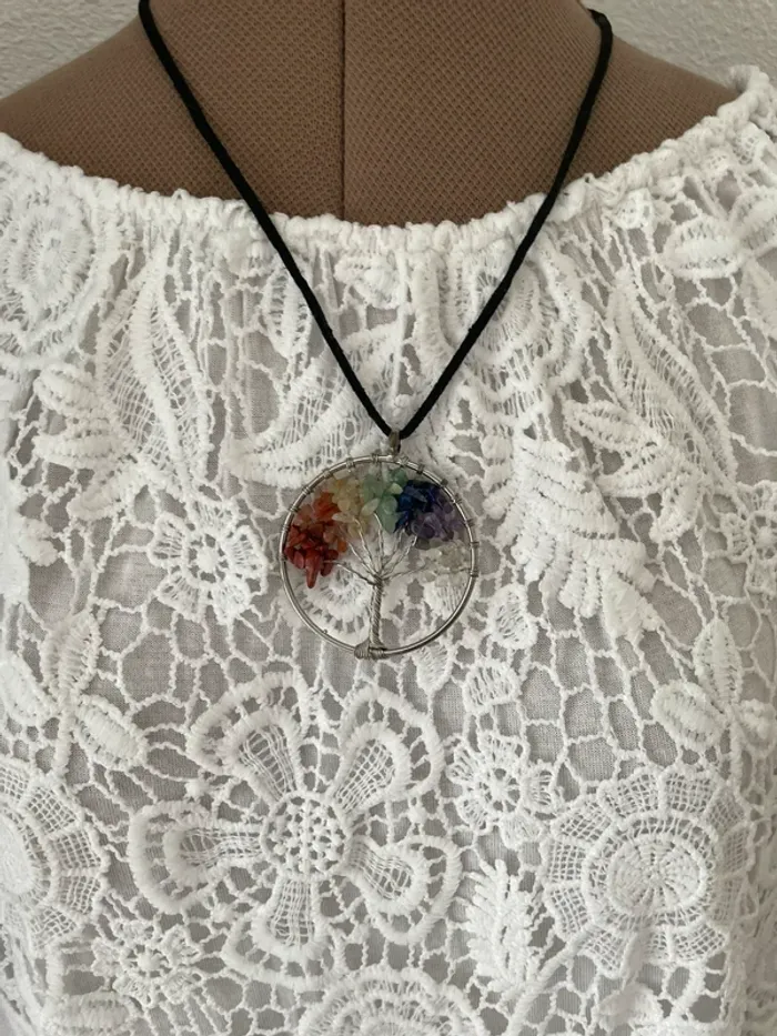 Collier noir et rose - photo numéro 5