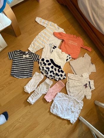 Lot 11 pièces été 9 mois