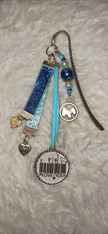 Marque page ou bijoux de sac " I love You "