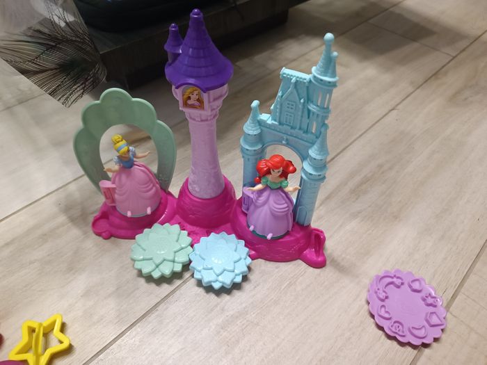 Lot de Moules pâte à modeler Play Doh - photo numéro 2