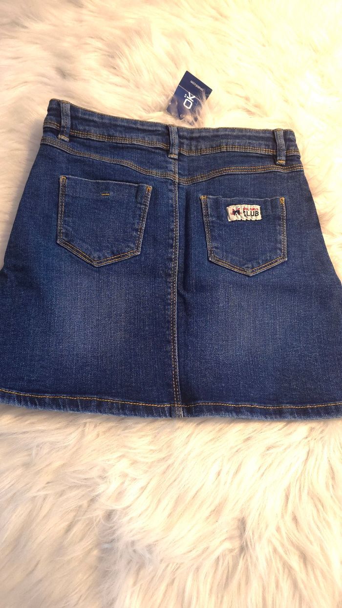 (Neuve non portée) jupe en jeans 8ans Fille - photo numéro 2