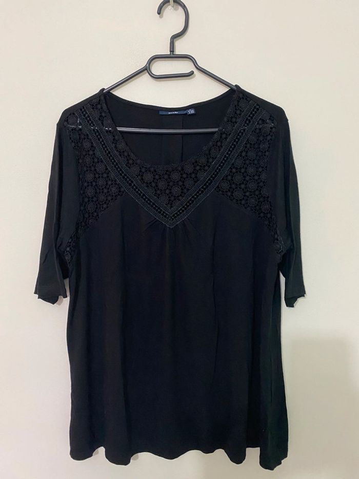 Blouse noire Kiabi taille XL-46/48
