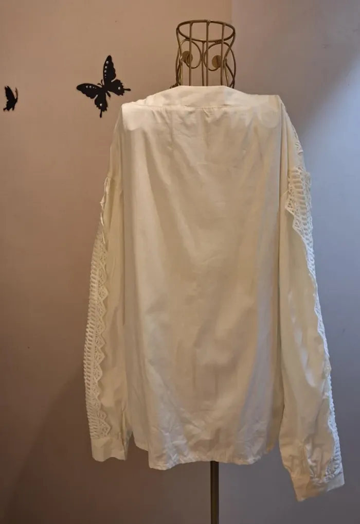 Chemise blanche & dentelle - photo numéro 3