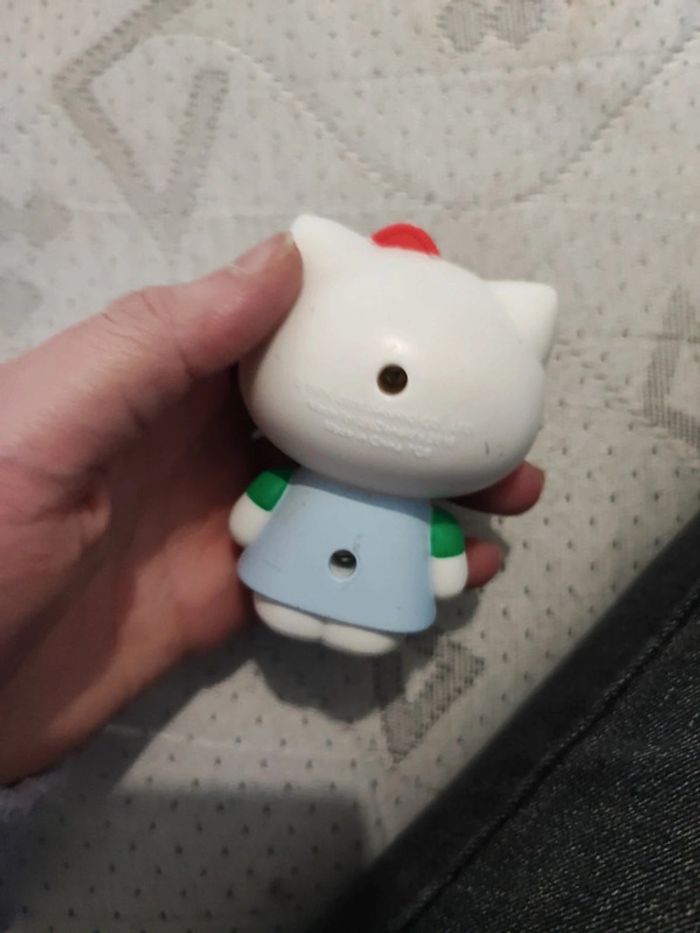 Figurine hello kitty - photo numéro 2