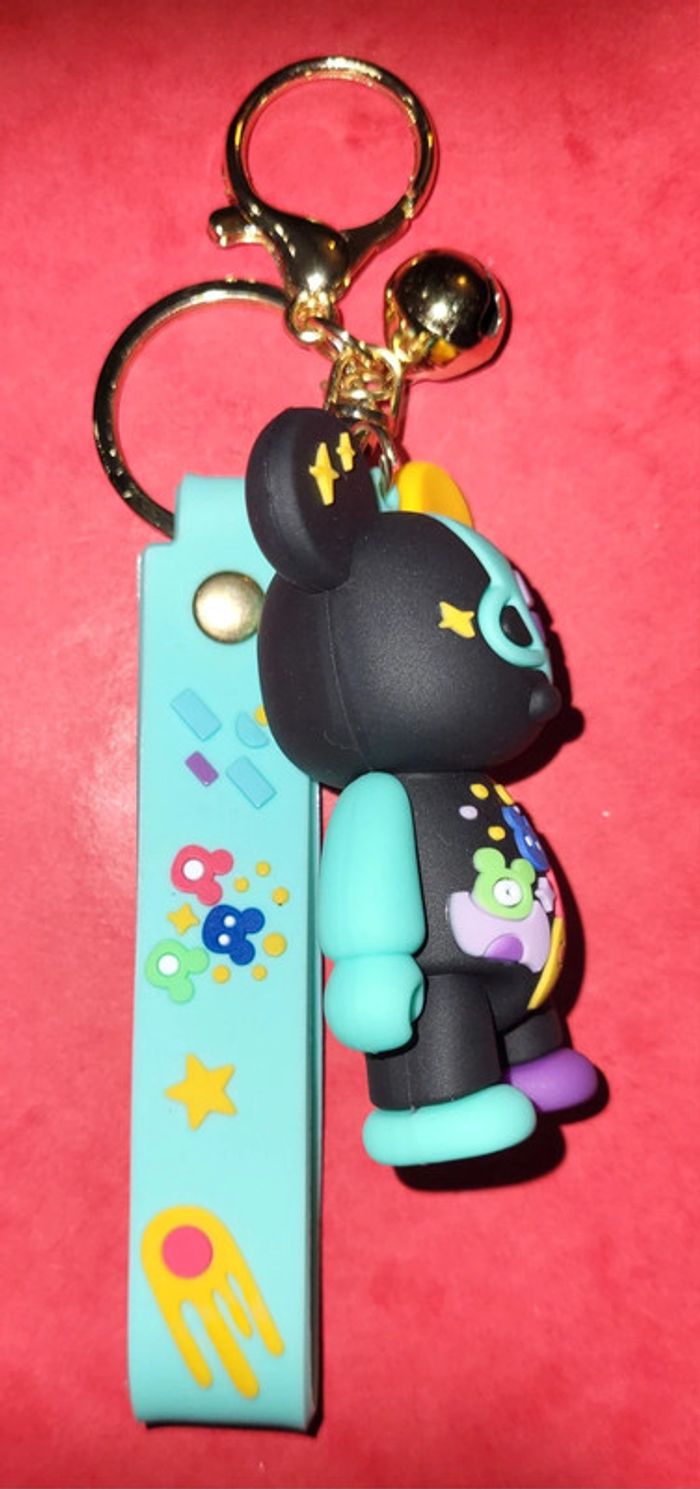 Porte-clé PVC 3D Neuf - Mickey Mouse Espace - photo numéro 3