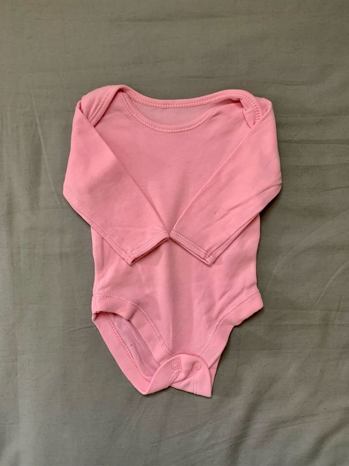 Lot de bodies - photo numéro 3