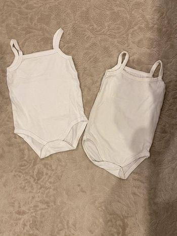 Bodies bébé fille 1 mois