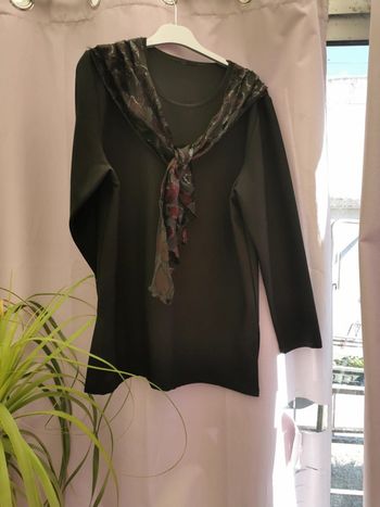 Tunique fête en 40 noire avec écharpe nouabke