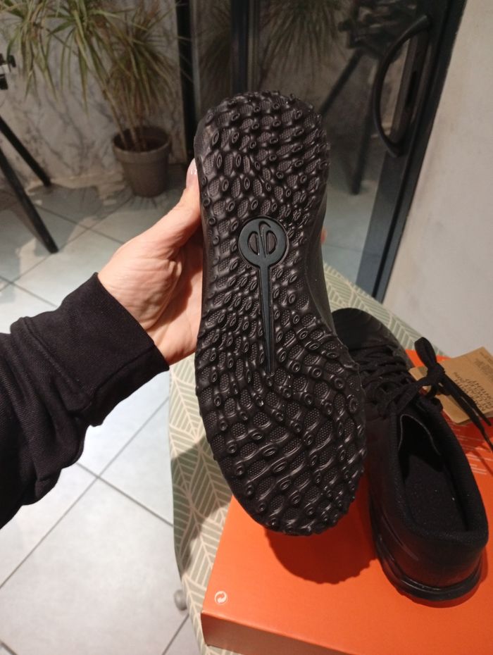 Chaussure foot salle 38 - photo numéro 4