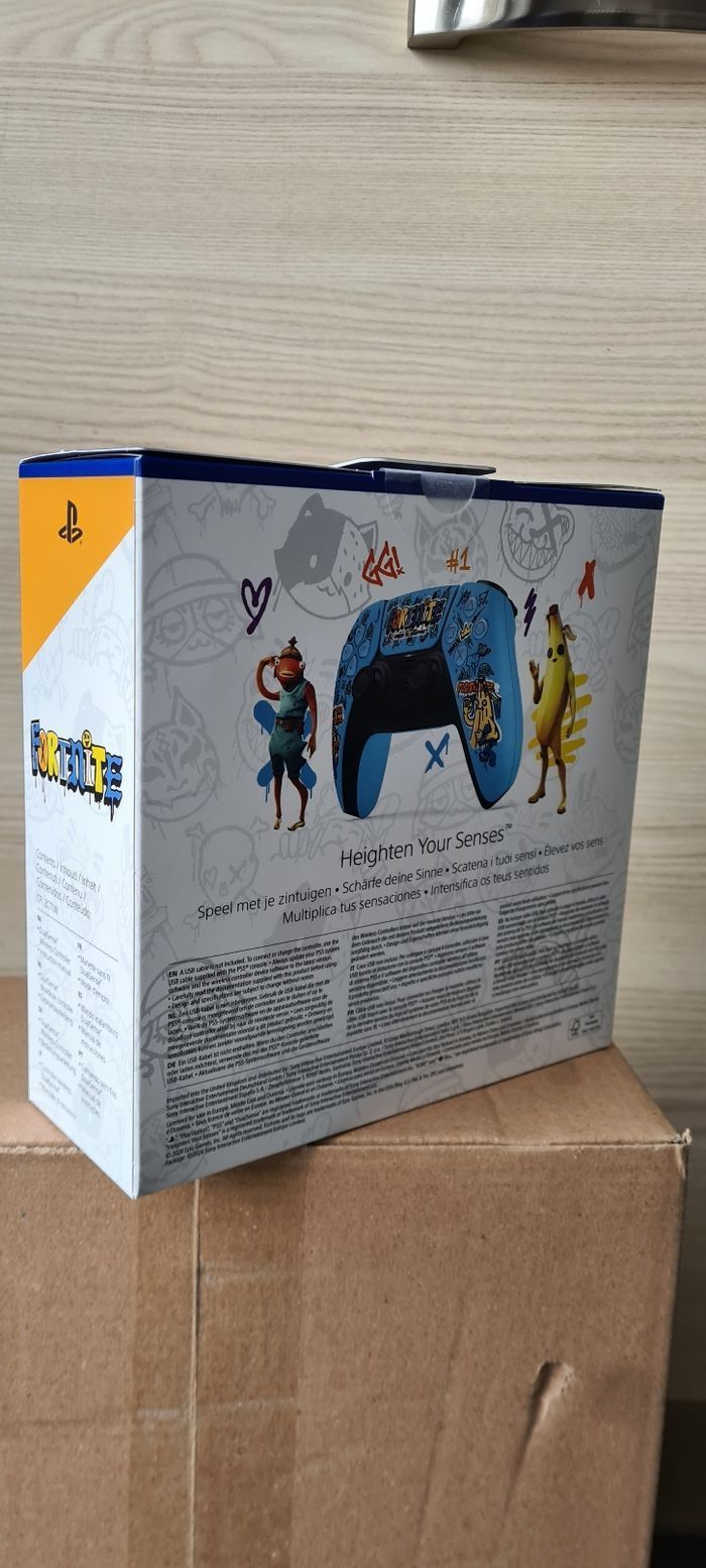 Manette ps5 sans-fil DualSense Edition - Limitée Fortnite - photo numéro 2