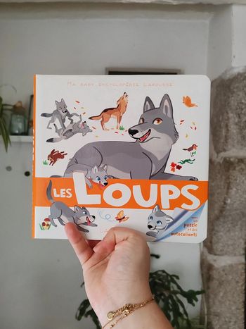 Livre ma baby Encyclopédie Larousse - les loups