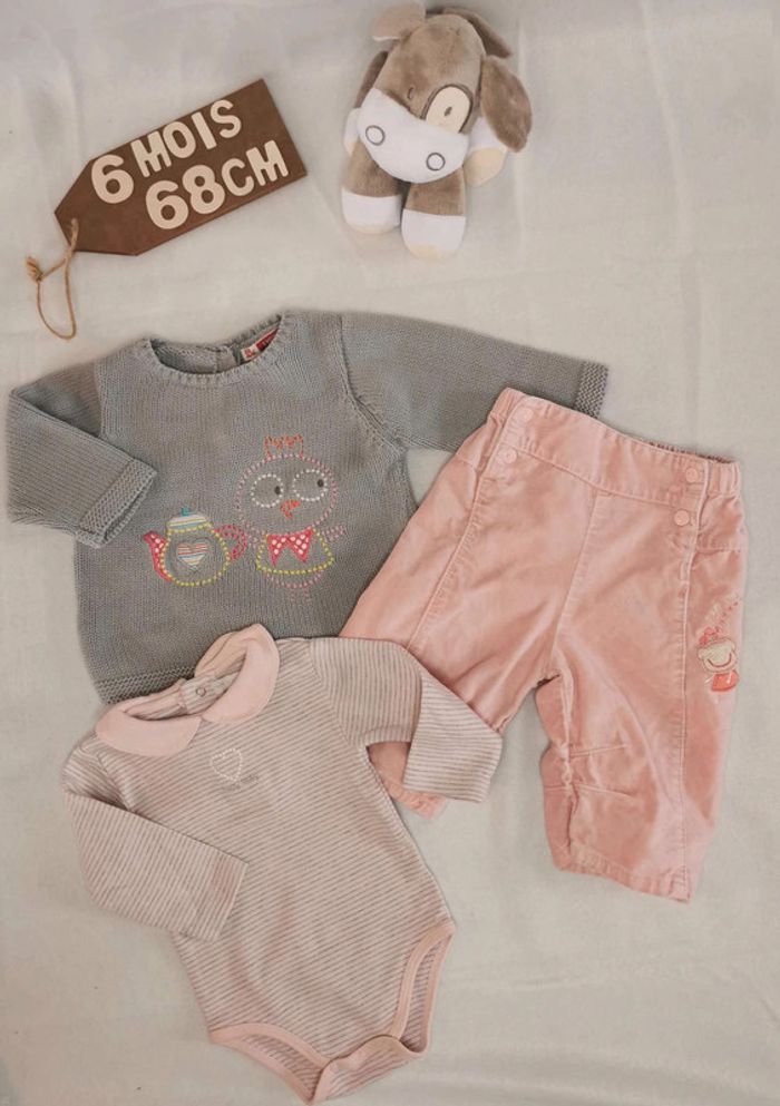 Ensemble 👣 3pieces,  pull  dpam,  pantalon  velours  okide, bodie col  claudine tao,  6mois/67cm - photo numéro 2