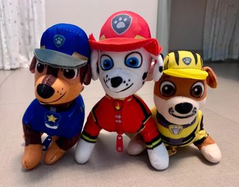 Lot de 3 peluches porte clés/porte monnaie Pat Patrouille