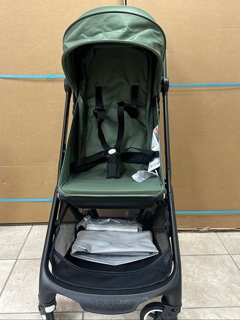 Poussette bugaboo butterfly khaki Green black jamais utilisé