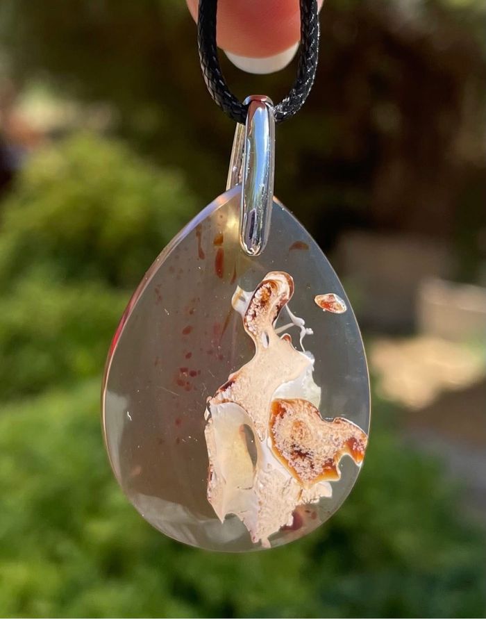 Superbe pendentif en ambre - photo numéro 3
