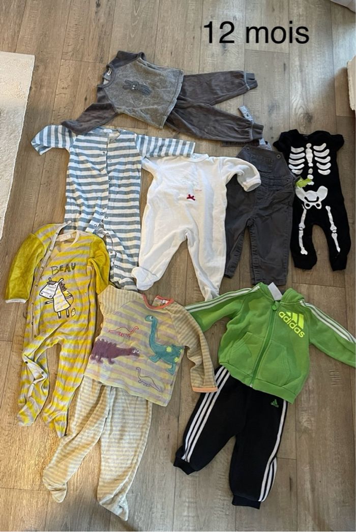 Lot de vêtement garçon 12 mois - photo numéro 2