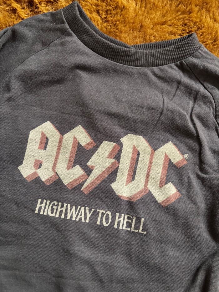 Tee shirt gris ACDC t.12m - photo numéro 2