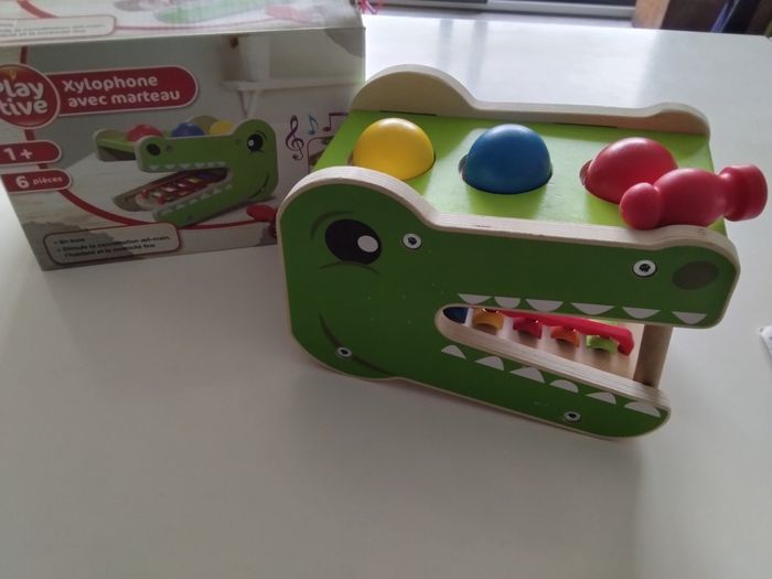 Xylophone avec marteau Play tive