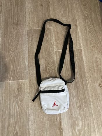 Pochette Jordan