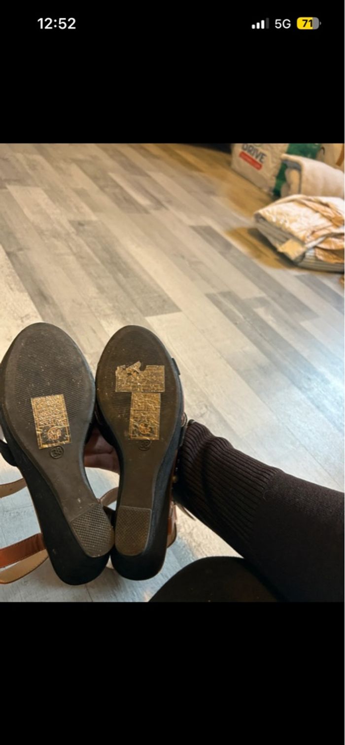 Chaussure - photo numéro 3