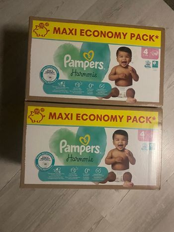 Lot de 2 packs couches Pampers harmonie taille 4