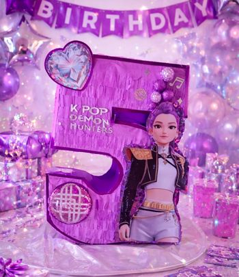 Piñatas K-pop 5ans Rumi 