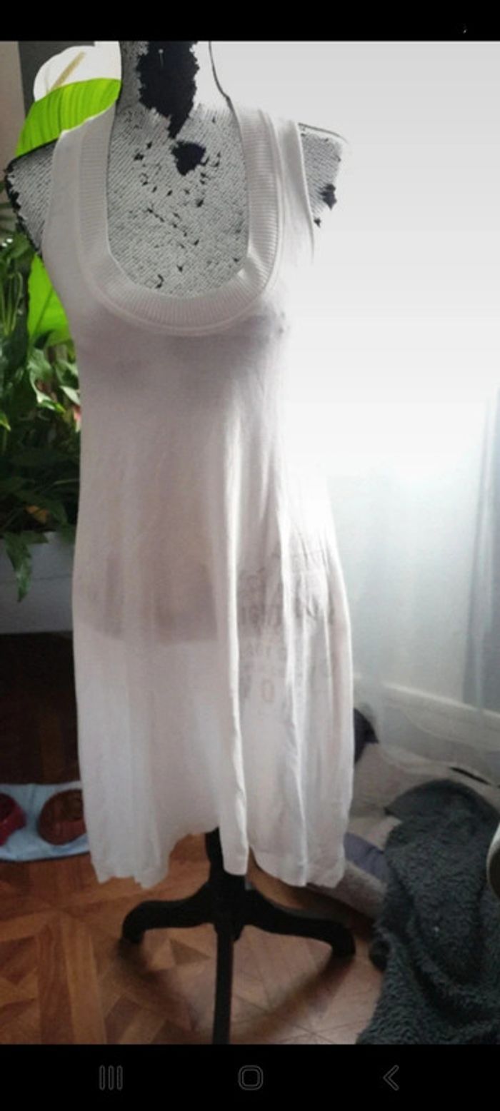 Robe sans manche