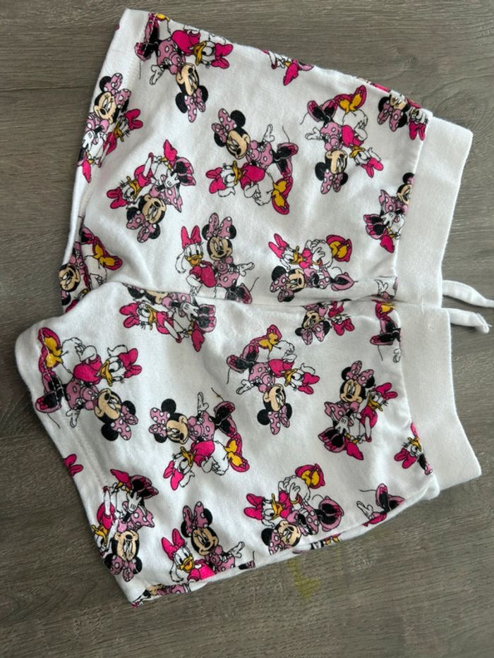 Short minnnie Disney 9/12 mois - photo numéro 2