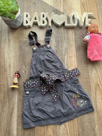 - Robe Orchestra  - 2 ans  - Très bon état