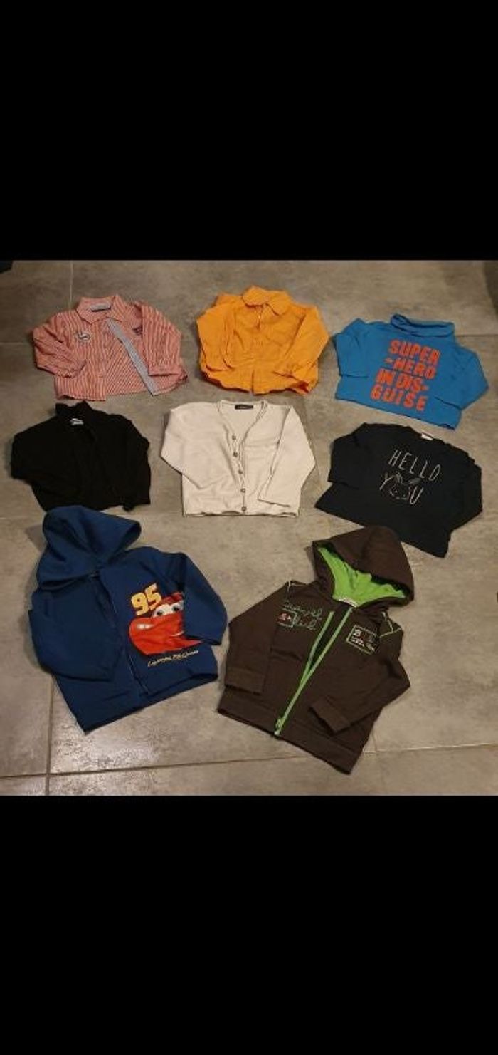Lot de vêtements garçon 2 ans
