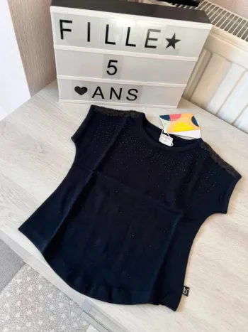 Magnifique T shirt Boboli noir sequins 5 ans neuf