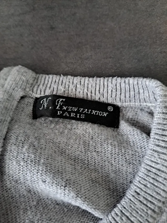 Pull avec inscription U SA - photo numéro 3