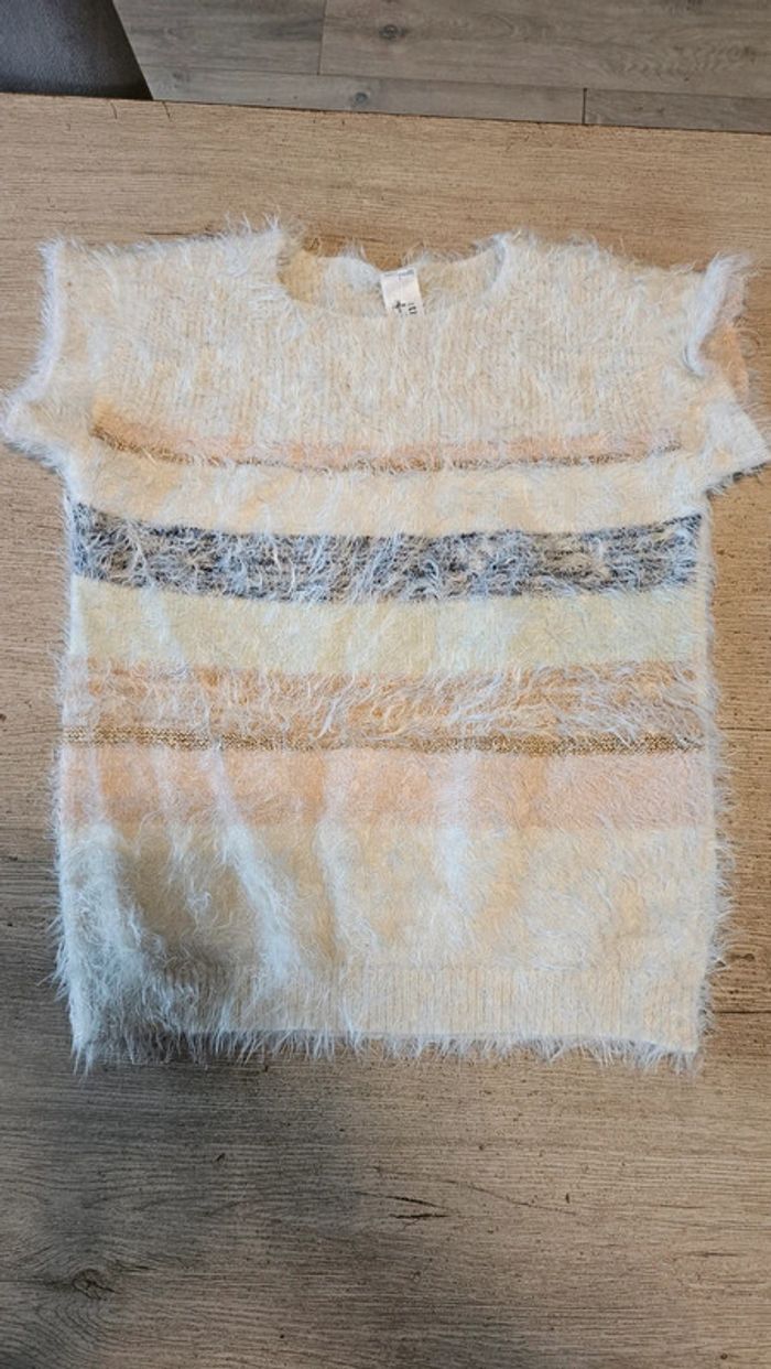 Pull à manches très courtes blanc cassé avec lignes, C&A, taille 170 - photo numéro 3