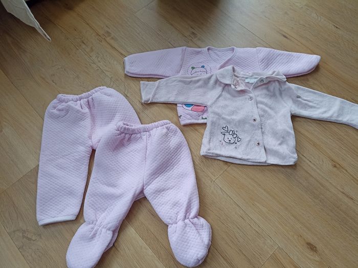 Lot de vêtements 3 et 6 mois - photo numéro 2