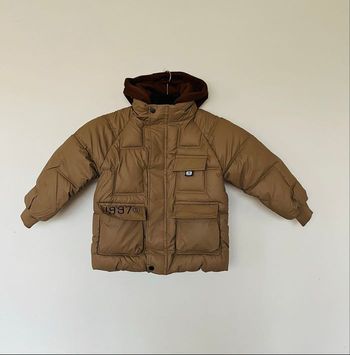 Doudoune Garçon avec capuche Taille 5 ans