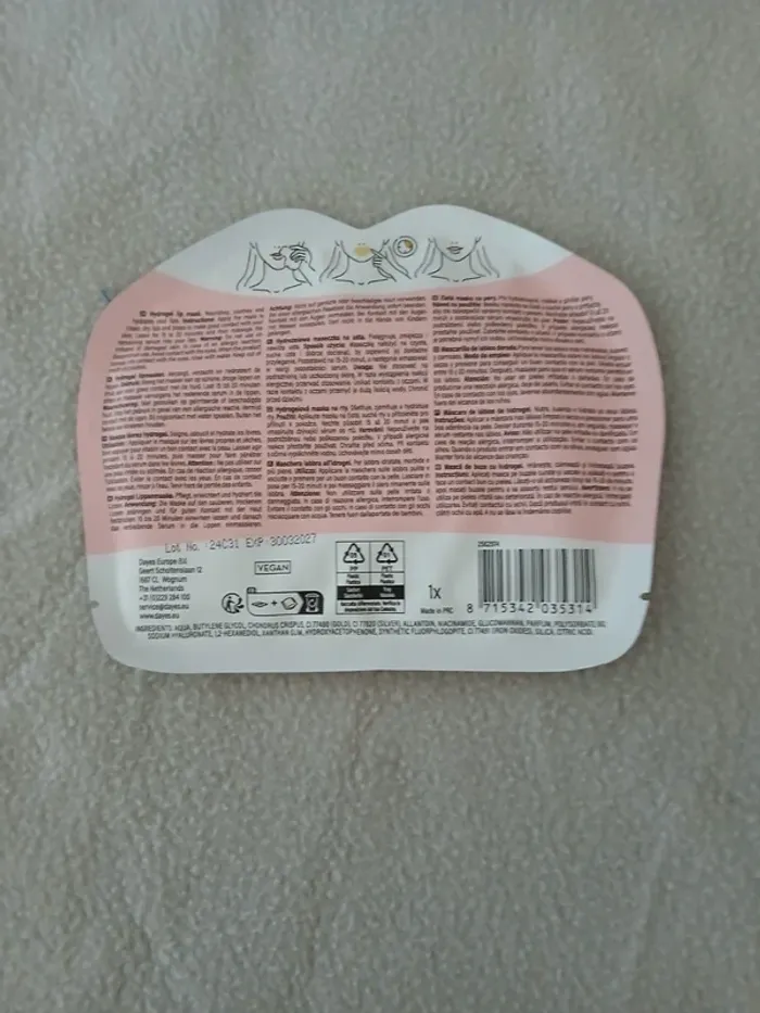 Masque hydrogel lèvres - photo numéro 3