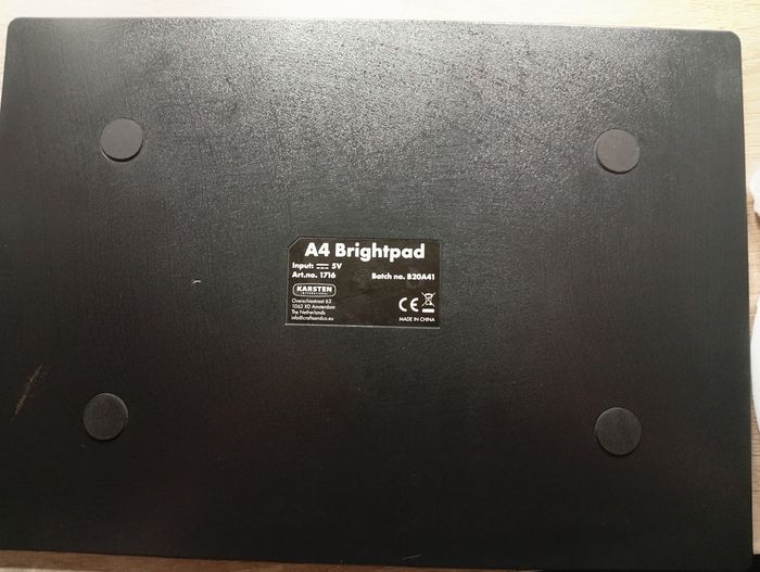 VEND Tablette GRAPHIQUE MODELE A4 - photo numéro 2
