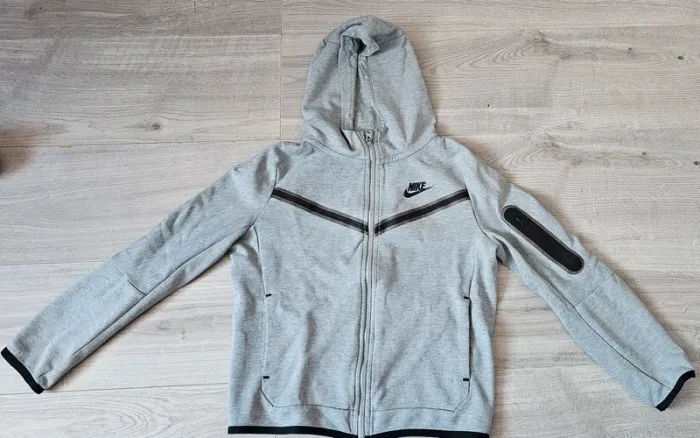 Veste nike tech 10 ans grise
