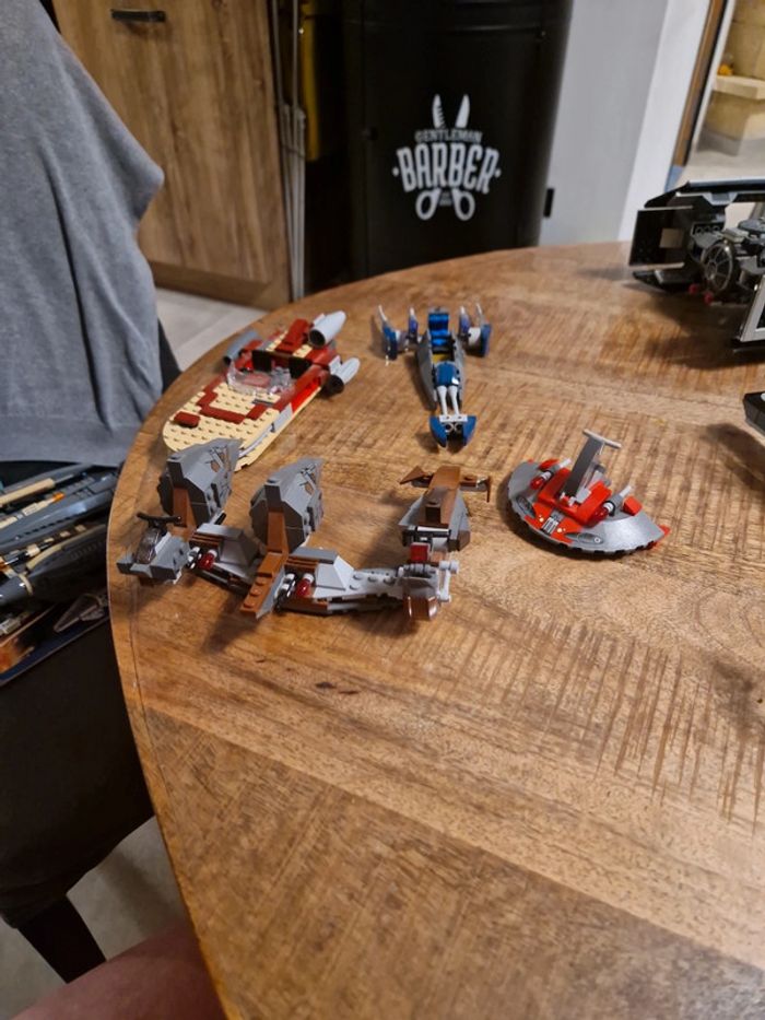 Lot de 4 vaisseau lego star wars