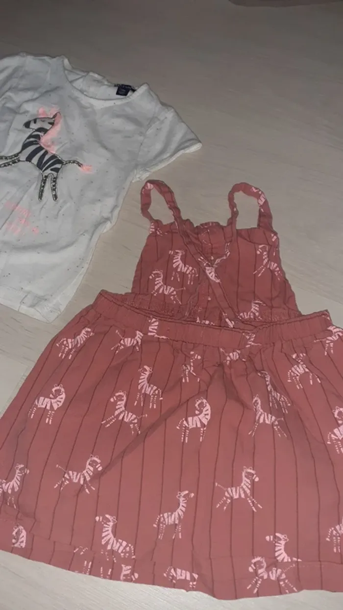 Ensemble robe et tshirt - photo numéro 3