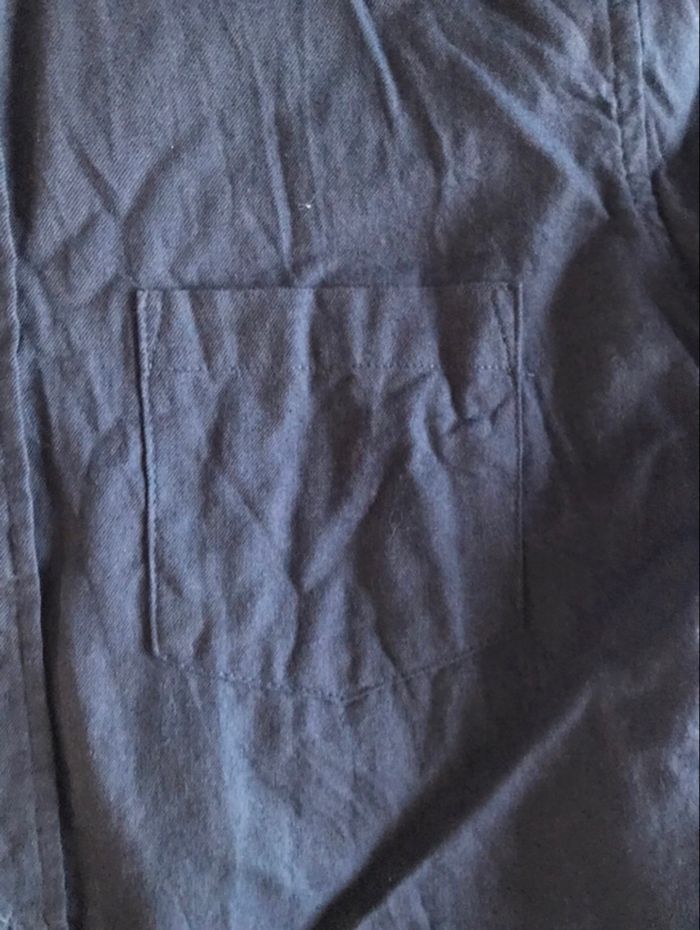 Chemise bleue foncée - photo numéro 2