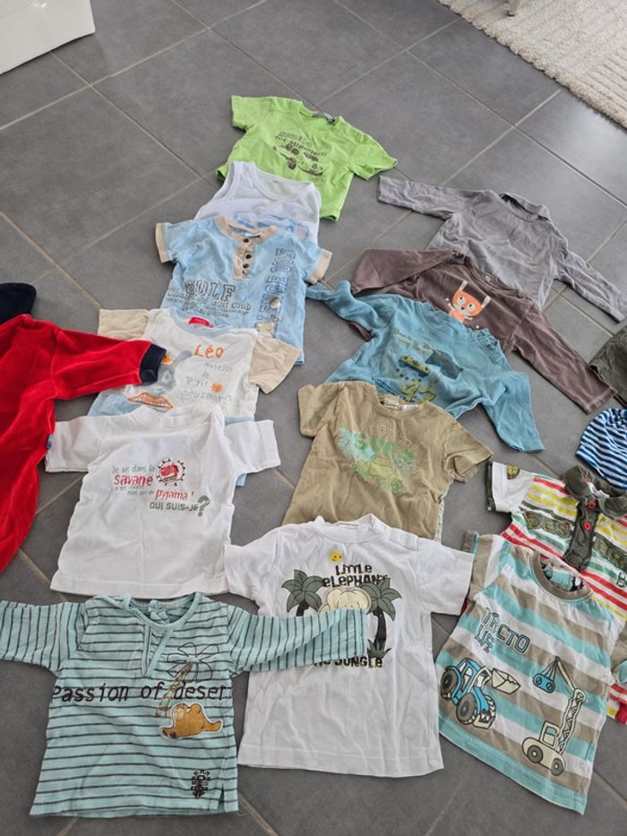 Gros lot vêtements 6 mois - photo numéro 2
