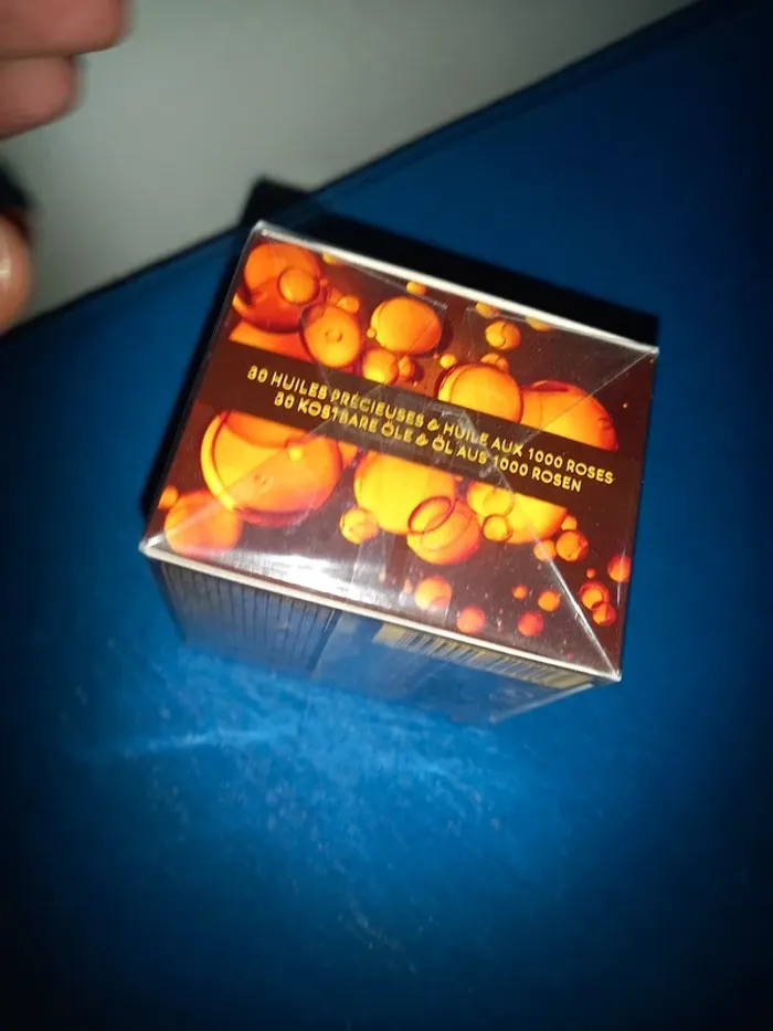 Riche crème anti-rides yves rocher nuit neus sous cellophane blister - photo numéro 4