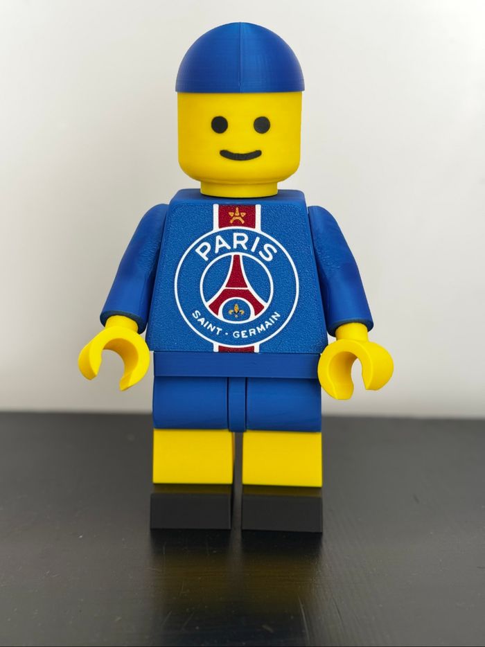 Figure style LEGO PSG champions - photo numéro 4