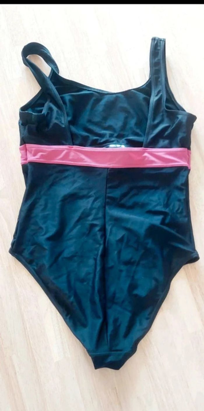 Maillot de bain grossesse  / femme  enceinte  T38-M - photo numéro 3